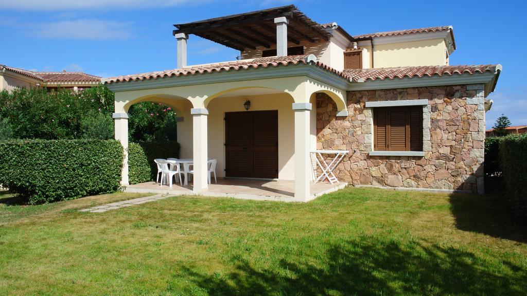 Case Vacanza Fenicotteri San Teodoro  Luaran gambar